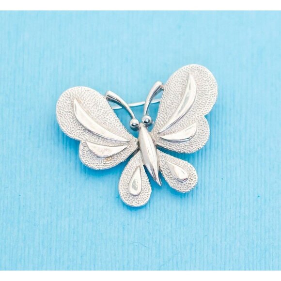 Vintage Silver Butterfly Brooch by Crown Trifari - N17 - Picture 1 of 2